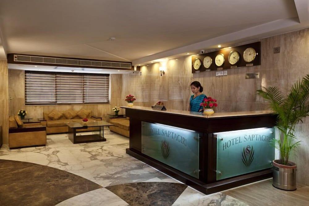 Hotel Saptagiri Nuova Delhi Esterno foto